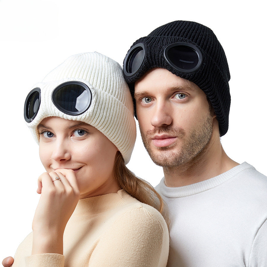 Stylish and versatile knit hat with windproof goggles