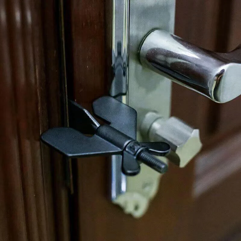 Thief door blocking door stopper