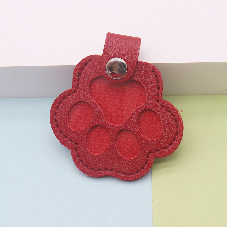 Creative pet hair storage leather keychain