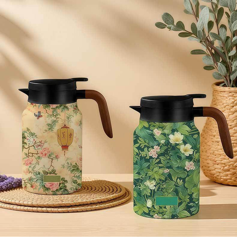 Retro floral pattern teapot