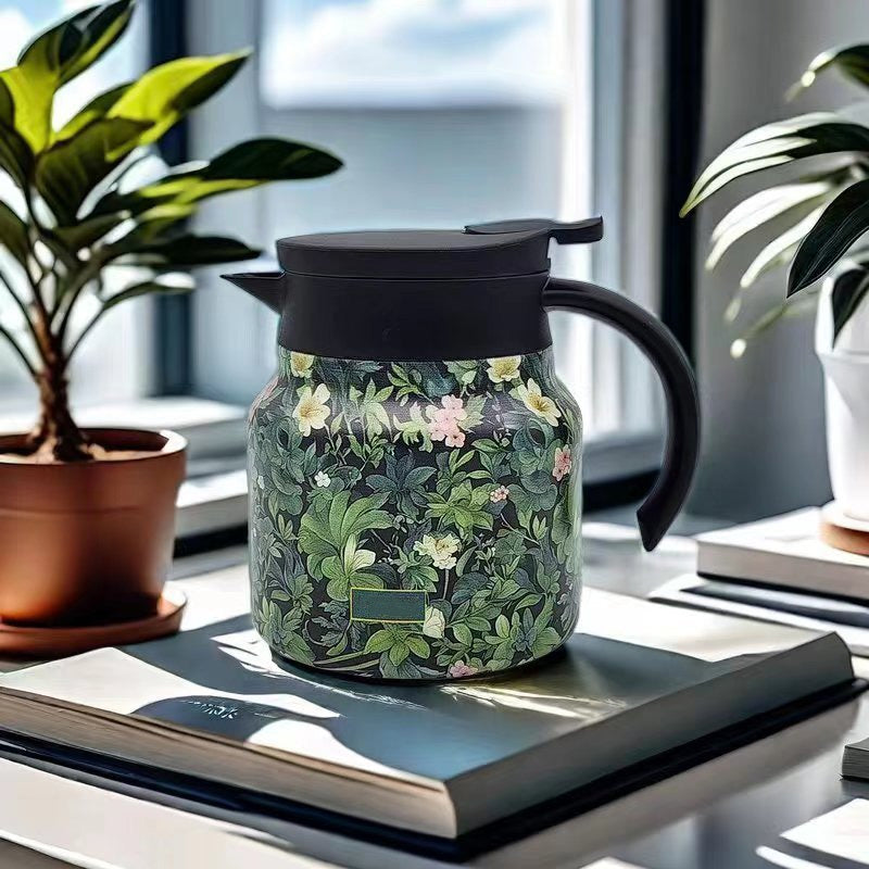 Retro floral pattern teapot