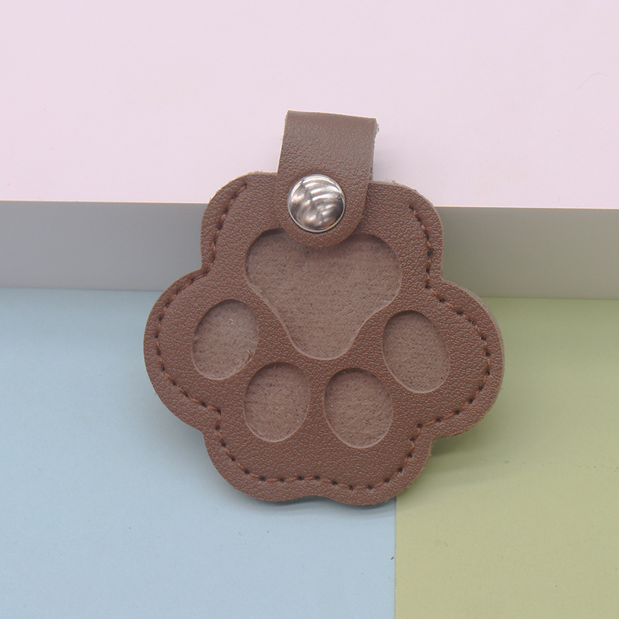 Creative pet hair storage leather keychain