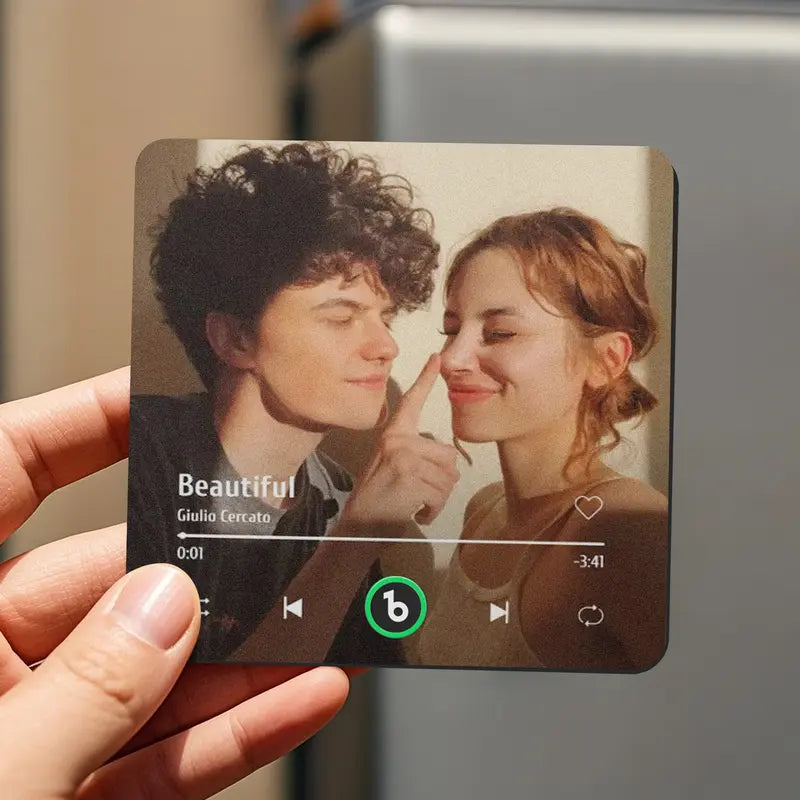 Customizable music-themed refrigerator magnets