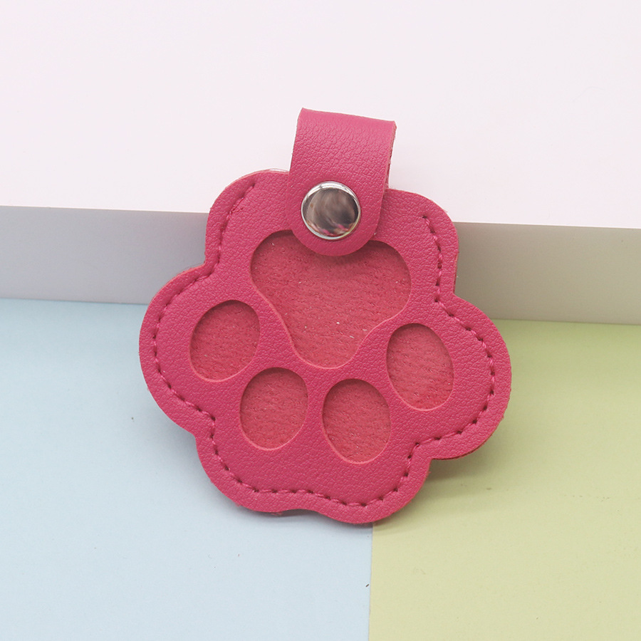 Creative pet hair storage leather keychain