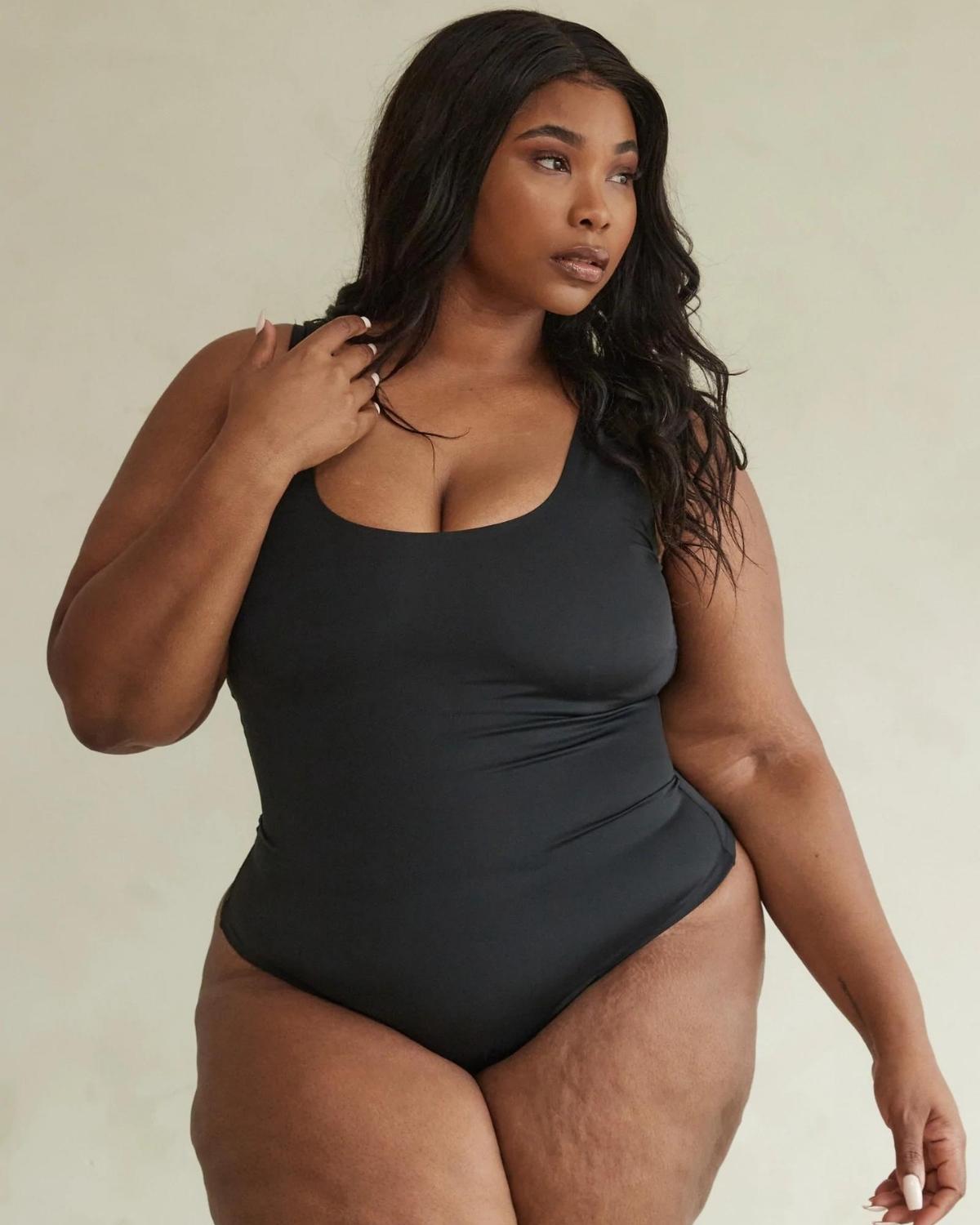 Nicole - Formender Halter Shapewear Bodysuit