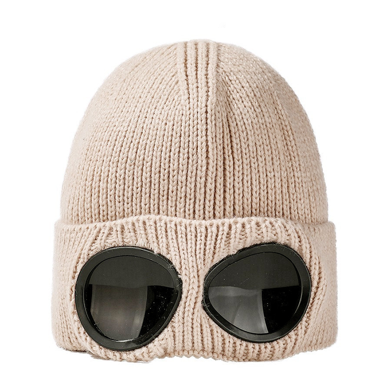 Stylish and versatile knit hat with windproof goggles