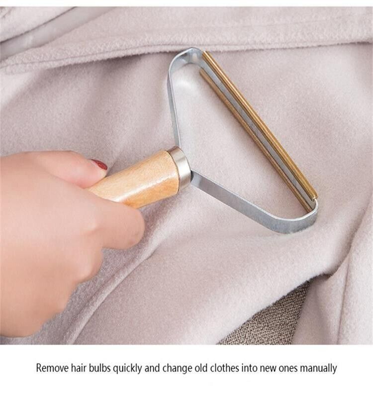 Versatile Alloy Hair Scraper for Clothes and Carpet Care