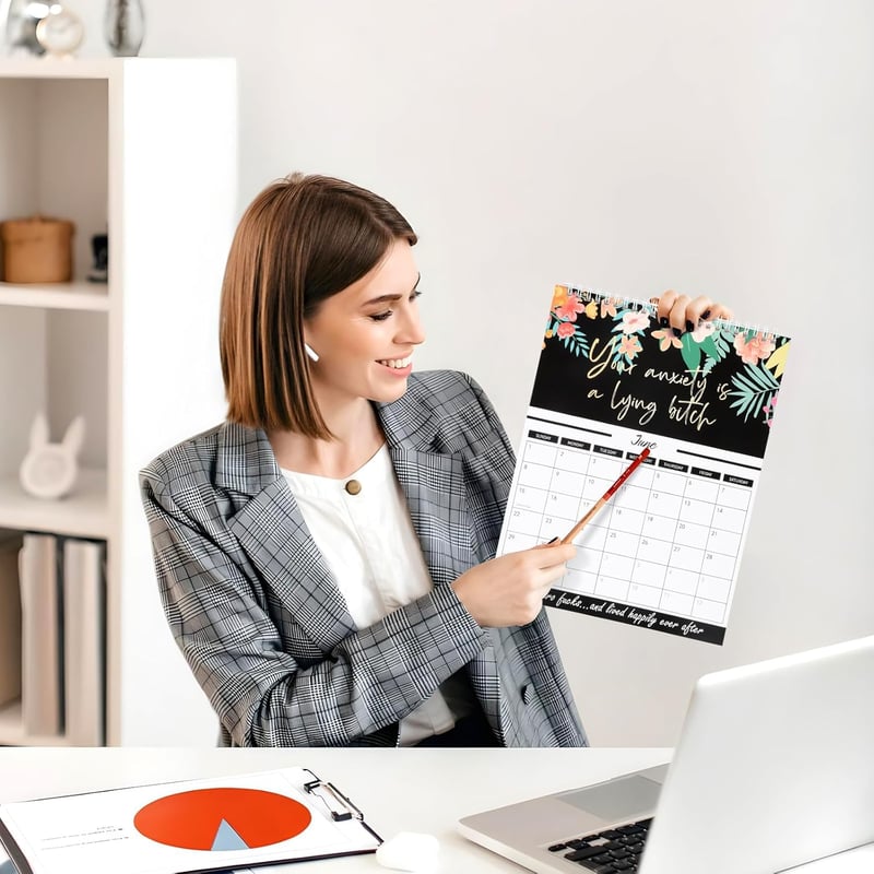 🎁2025 Calendar for Tired Women