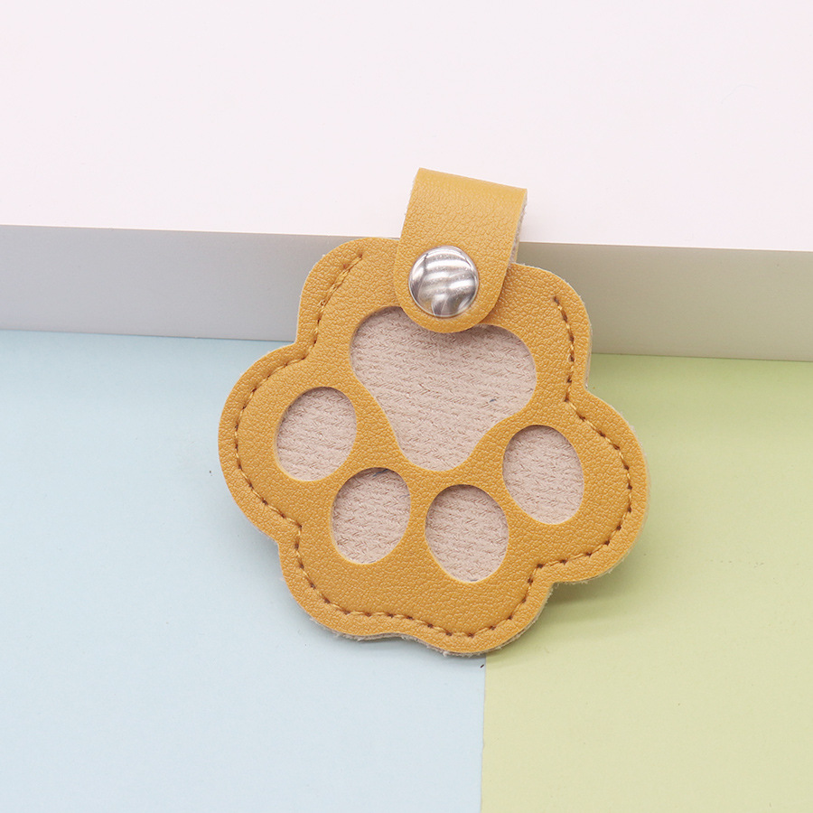 Creative pet hair storage leather keychain