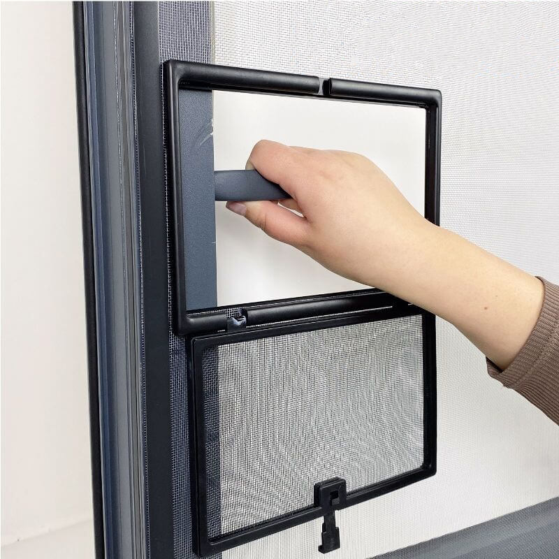 Magnetic Window Screen withSmall Window