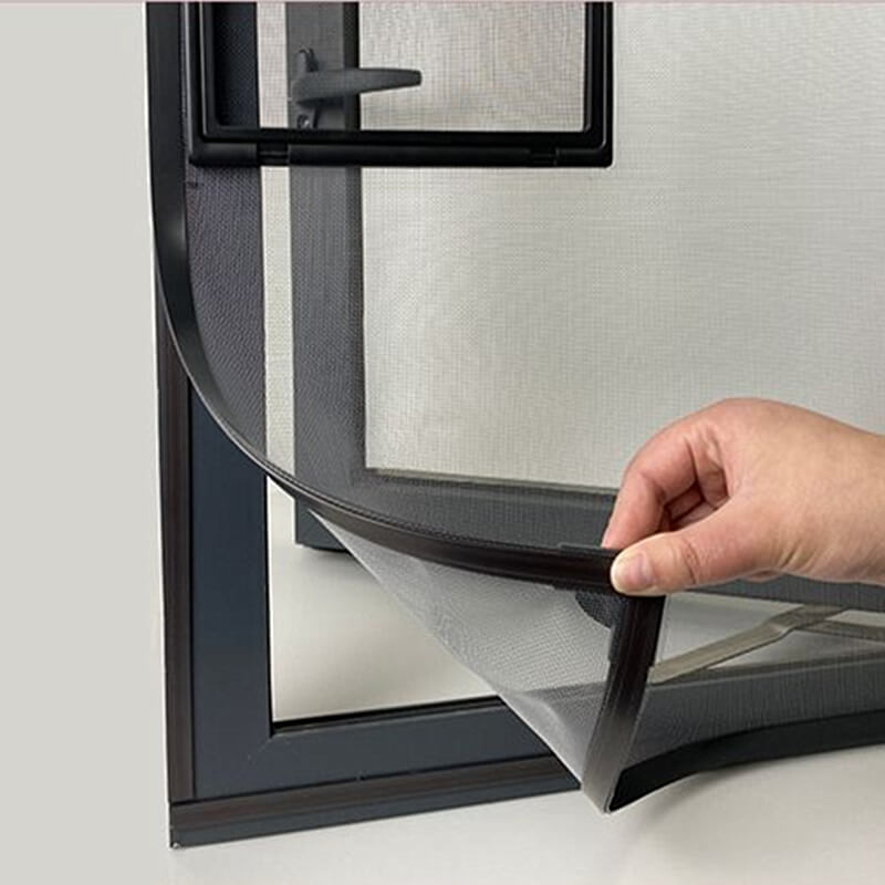 Magnetic Window Screen withSmall Window