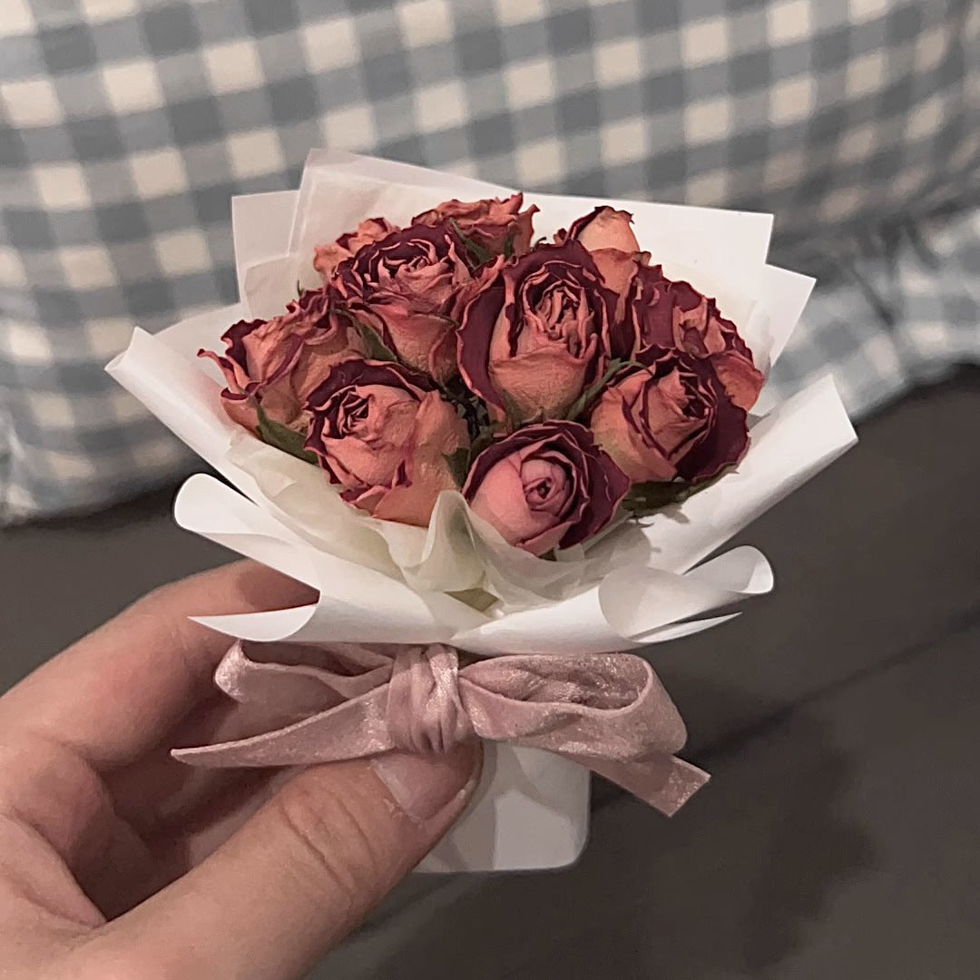 Mini Rose Bouquet Dried Flower Ornament