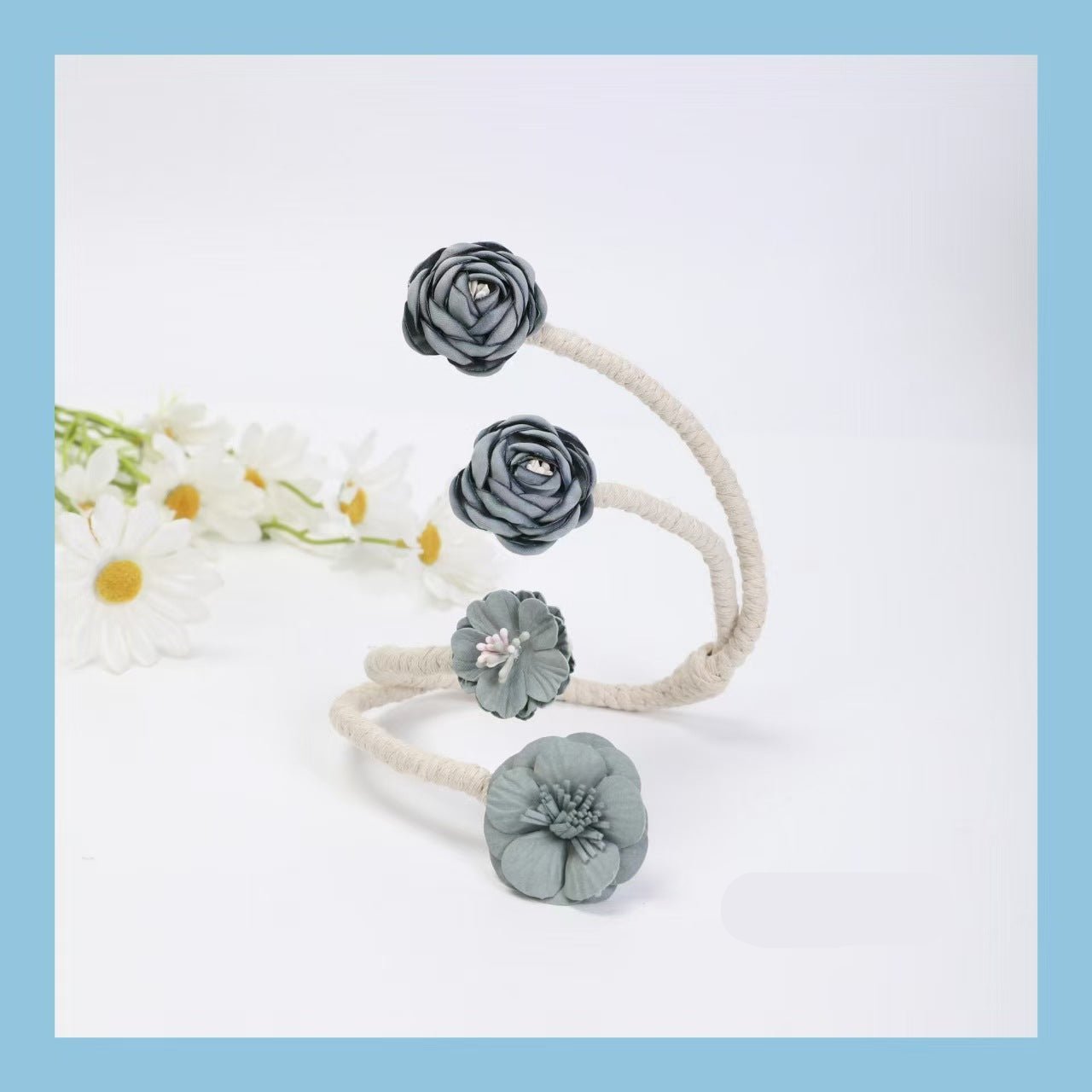 Flower curtain tie twist tie