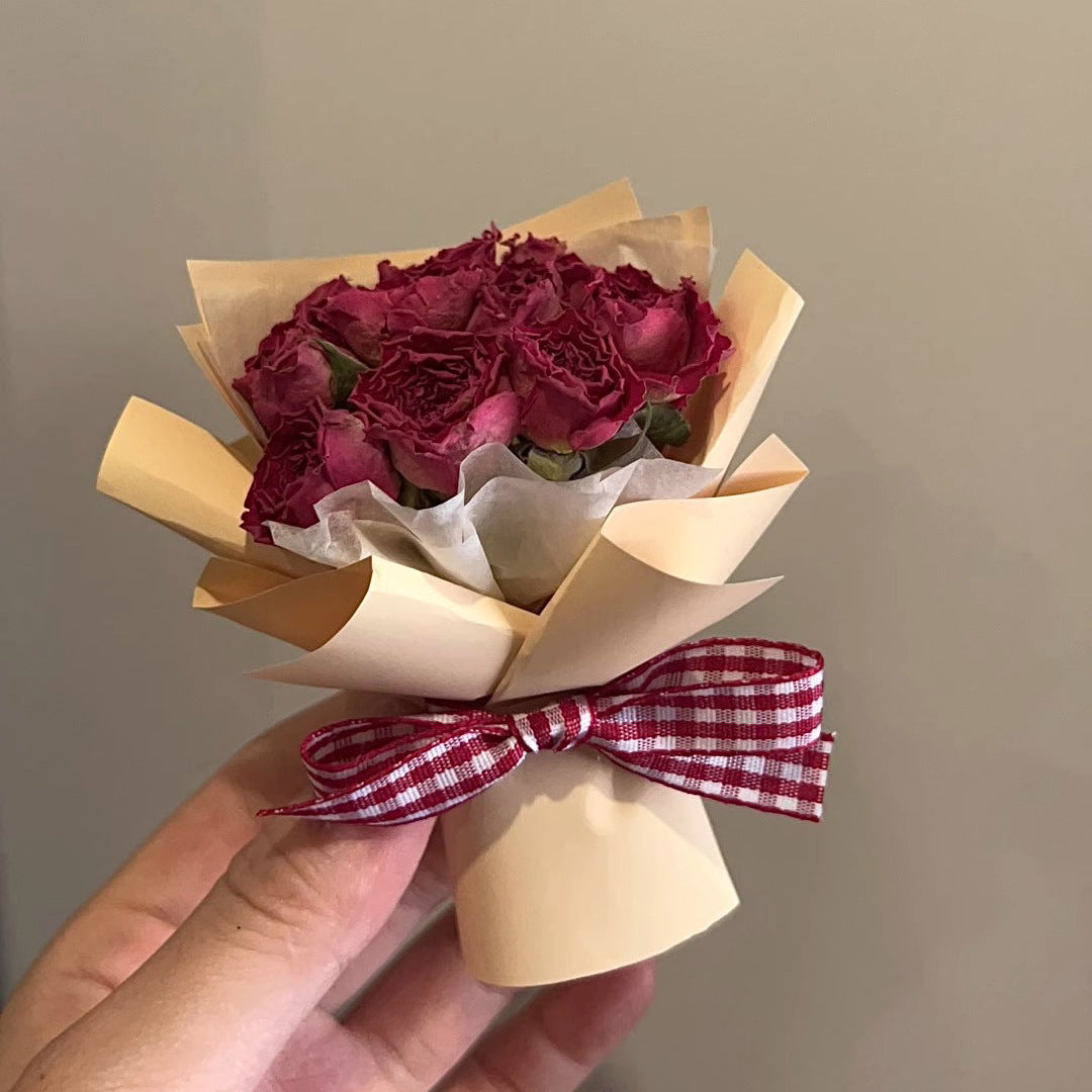 Mini Rose Bouquet Dried Flower Ornament