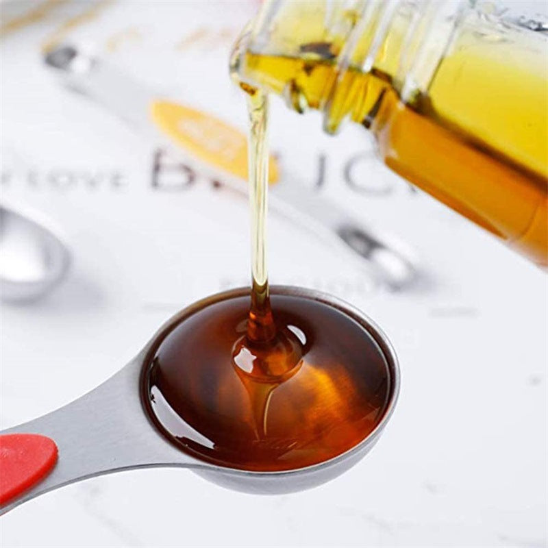 Stainless steel magnetic measuring spoon