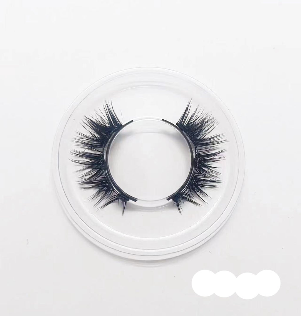 Magnetic Eyelashes