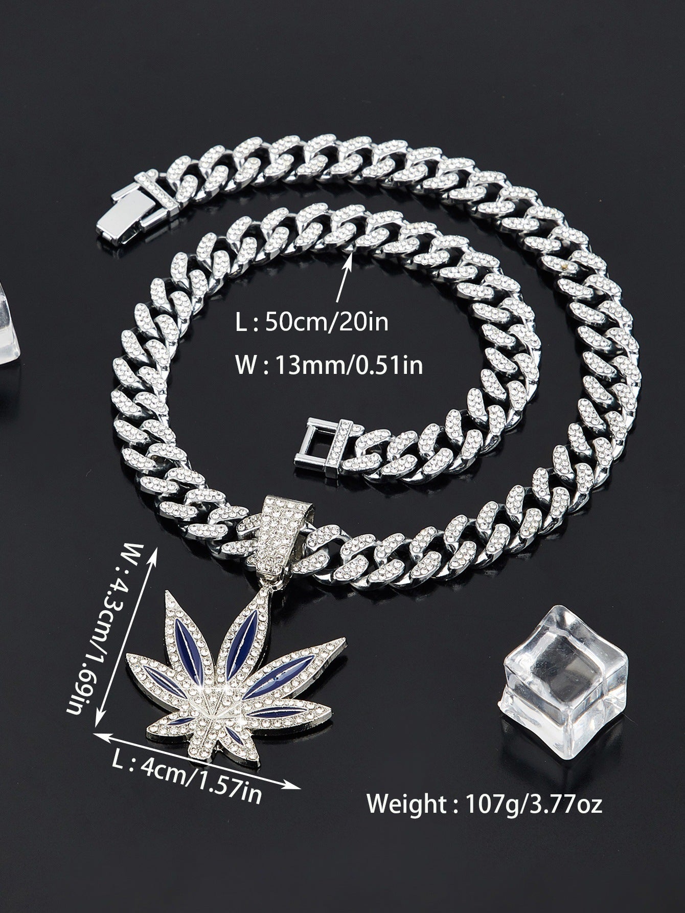 Fashionable Diamond-Studded Maple Leaf Necklace