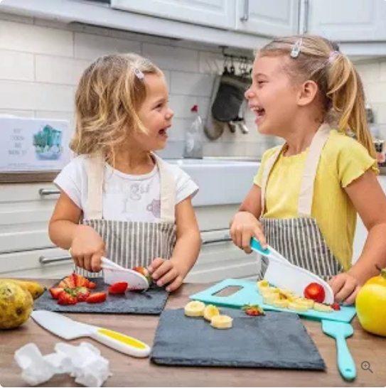 Mini chef Set -Kids 13 Pc Cooking set
