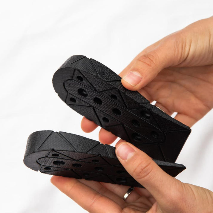Men's and women's height-boosting insoles