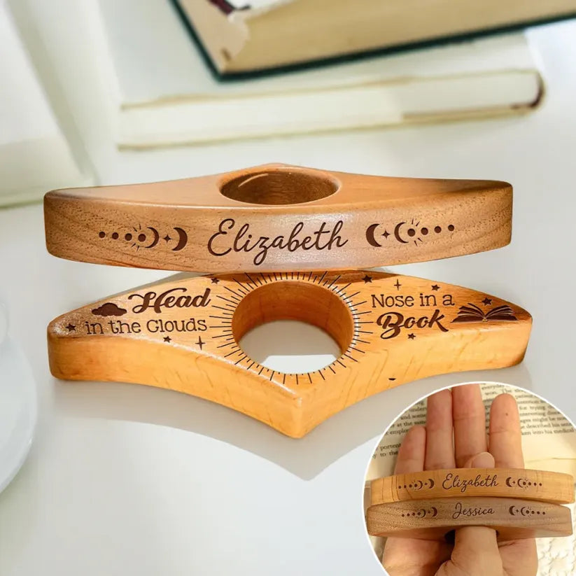 Portable wooden thumb clamp book press