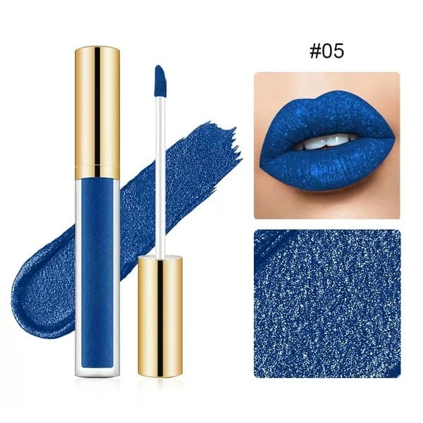 Pearlescent shimmering lip gloss