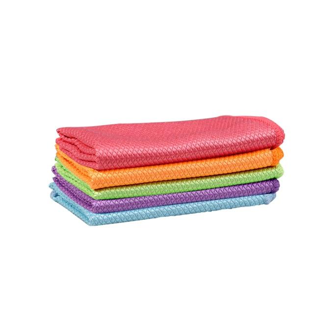 set of 5 magic cloths for quick cleaning