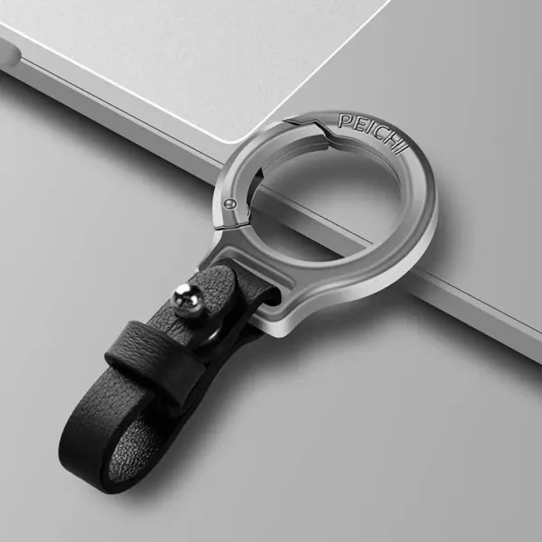 🔥 Portable Zinc Alloy Leather Keychain 🔥